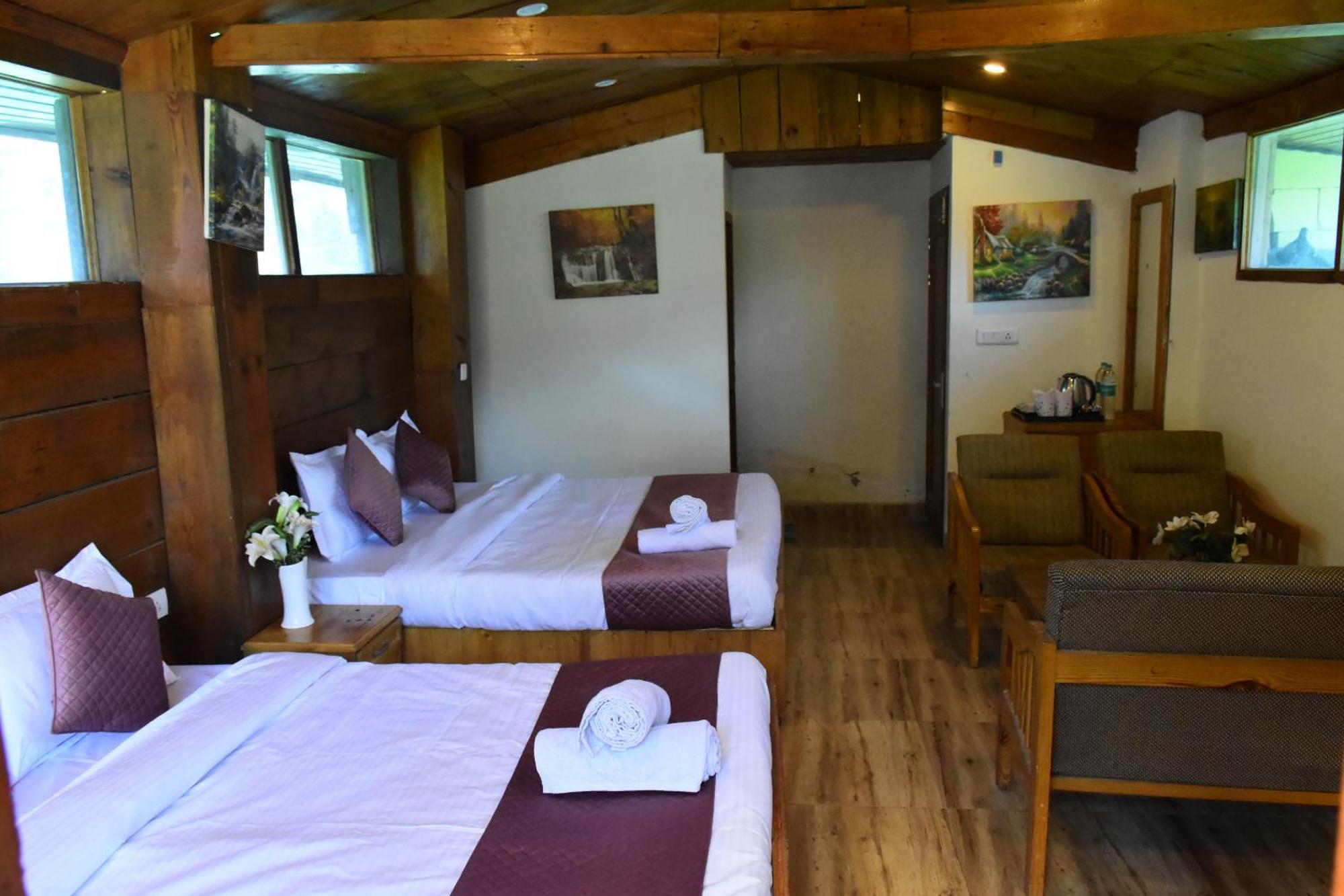 Hotel Jamla Inn - Manali (Himachal Pradesh) — Photos 1